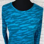 Under Armour women L camo print all season gear fitted thermal shirt blue Photo 2