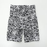 Athleta Salutation Stash Pocket II 7” Shorts Photo 5
