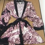 Linea Donatella Womens  Lightweight Stretchy Paisley Robe Size Small/Medium Photo 0