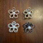 Metal Flower Hair Clips Multiple Photo 0