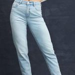 American Eagle  mom jeans Photo 0