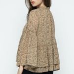 SCOTTSDALE FLUTTER SLEEVE BLOUSE Size undefined Photo 6