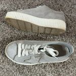 The Shoe Box Platform Tennis Shoes Size 6 Gray Photo 12