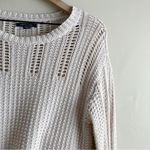 American Eagle • Crochet Knit Sweater in Natural, Balloon Sleeves, Size XS Tan Photo 3