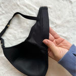 Lively Wireless Lined T Photo 1