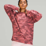 Lululemon  Perfectly Oversized Crew Heritage 365 Camo Brier Rose size 14 W3DUVS Photo 0