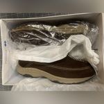 Easy Spirit  size 7 travelwind brown taupe suede slip-ons Photo 6