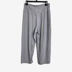 Lululemon Rest Less Crop Wide Leg Pants 10 Light Grey Patch Pockets Gray Photo 6