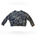 Terez Fantasy Forest Green Tie-Dye Long Sleeve Sweatshirt Photo 1