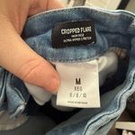 EXPRESS Women’s Medium Cropped Flare Jeans Photo 4