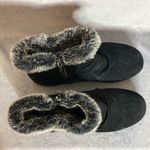 Khombu  Women's All-Weather Lindsey Suede Boots Size 9 Photo 5