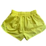 Lululemon hotty hot 2.5” high rise electric lemon lined shorts Sz 6 Rare Photo 7