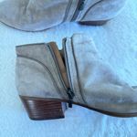 Clarks  Ankle Boots Womens Sz 10M Beige Suede Spye Hale Side Zip‎ Leather Bootie Photo 10