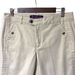 Gloria Vanderbilt Gloria‎ Vanderbilt Knee Length Capris Rounded Hem Button Pockets Women’s 10 NWOT Photo 1