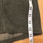 Altar'd State Altar’d State Women’s Teens Medium Green Corduroy Shorts Photo 5