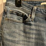Levi's  529‎ Curvy Bootcut Jeans Womens Sz 4 Med Wash Mid Rise Classic Blue Denim Photo 3