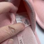 Victoria's Secret Victoria’s Secret size large pink slippers tradwife, faux fur , princess Photo 3