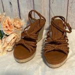 Zodiac NWOT Shana Espadrille Wedge Sandal Photo 3