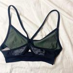 Under Armour  keyhole colorblock sports bra Photo 3