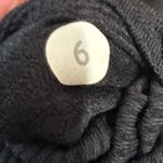 Lululemon  Black Long Sleeve Athletic Top Scoop Neck Thumbholes Women Size 6 Photo 4