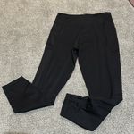 Victoria's Secret Victoria’s Secret Sport Black 7/8 pocket‎ leggings size large Photo 3