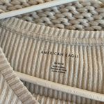 American Eagle top Photo 1