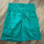 NVGTN  Jade Scrunch Contour shorts- M Photo 0