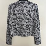 Spyder  Active Top 1/4 Zip Pullover Sweater Top Womens‎ Sz Medium Jacket Cropped Photo 8