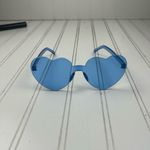 Vintage Trendy Blue Heart Photo 1