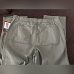 G.H. Bass & Co • Women's Chino Ankle Pant • Stretch Cotton Blend • Green Size 16 Photo 5