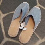 Old Navy  Sandals SIZE 8 Photo 1