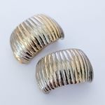 Vintage Clip On Earrings Chunky & Wide Two Tone Ribbed Curved 1" Statement Photo 3