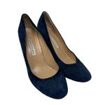 Diane Von Furstenberg  Pumps Womens 7 Classic Heels Navy Suede Round Toe DVF Photo 1