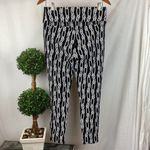 Investments  Slim Factor Black & White Rope Print Crop Pants M Photo 1