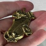 Vintage gold tone large racing car brooch Photo 4