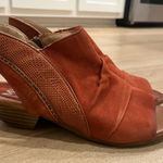 Miz Mooz NEW  Cailey Leather Peep Toe Slingback Heel Sandal Size 38/US 7.5-8 Wide Photo 0