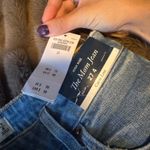 Abercrombie & Fitch Abercrombie High-Rise Jeans Mom Curve Love Photo 3