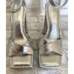 Good American NWT  Silver Snake Ankle Strap Platform Sandals Vegan Leather Sz 9.5 Photo 3