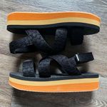 Muk Luks Lofty Goals Black Platform Sandals 8 Photo 0