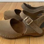 Lotta Low Wood Clogs In Taupe Oiled Nubuck Brown Size 5 Photo 4