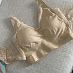 Beige Shaping Wireless Silky Bra, Front Cross Side Buckle Lace L NWOT Tan Size L Photo 5