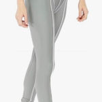 Electric yoga  Oprah Legging In Grey‎ Line Detailing Size Small Pilates Workout Photo 0