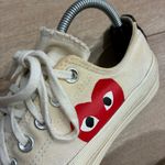 Converse  x Comme Des Garcons PLAY Cream Low Top Sneakers Size 5 Men’s/Women’s 7 Photo 2