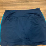 Nike  Ladies Skort.  Size: XL. Photo 3