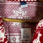 Old Navy NWT  Pajama Top Womens M Red 100% Cotton Christmas Reindeer Holiday Photo 3