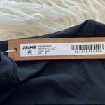 SKIMS Fits Everybody Long Sleeve T-Shirt Onyx Size Medium Photo 9