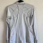 Lululemon  Race With Grace 1/2 Zip II Wee Stripe White Silver Spoon Photo 8