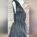 Motherhood  sleeveless lace crochet tie back blouse size small Photo 1