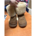 UGG  Australia #5815 Classic Tall Insulated Boots Winter Warm Footwear Shoes Sz 7 Photo 2