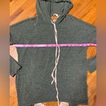 Windsor Womens Hoodie Top Photo 1